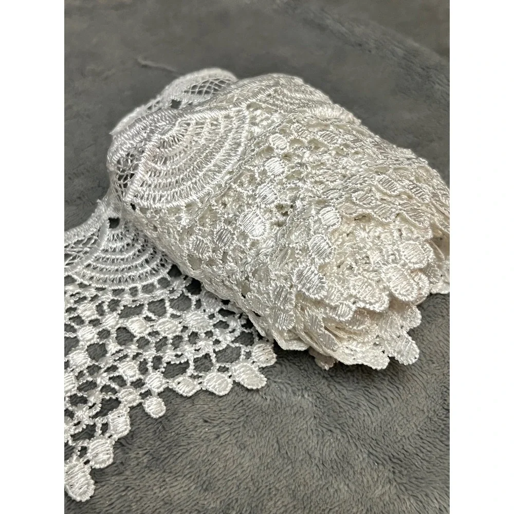 White Guipure Lace Trim 74